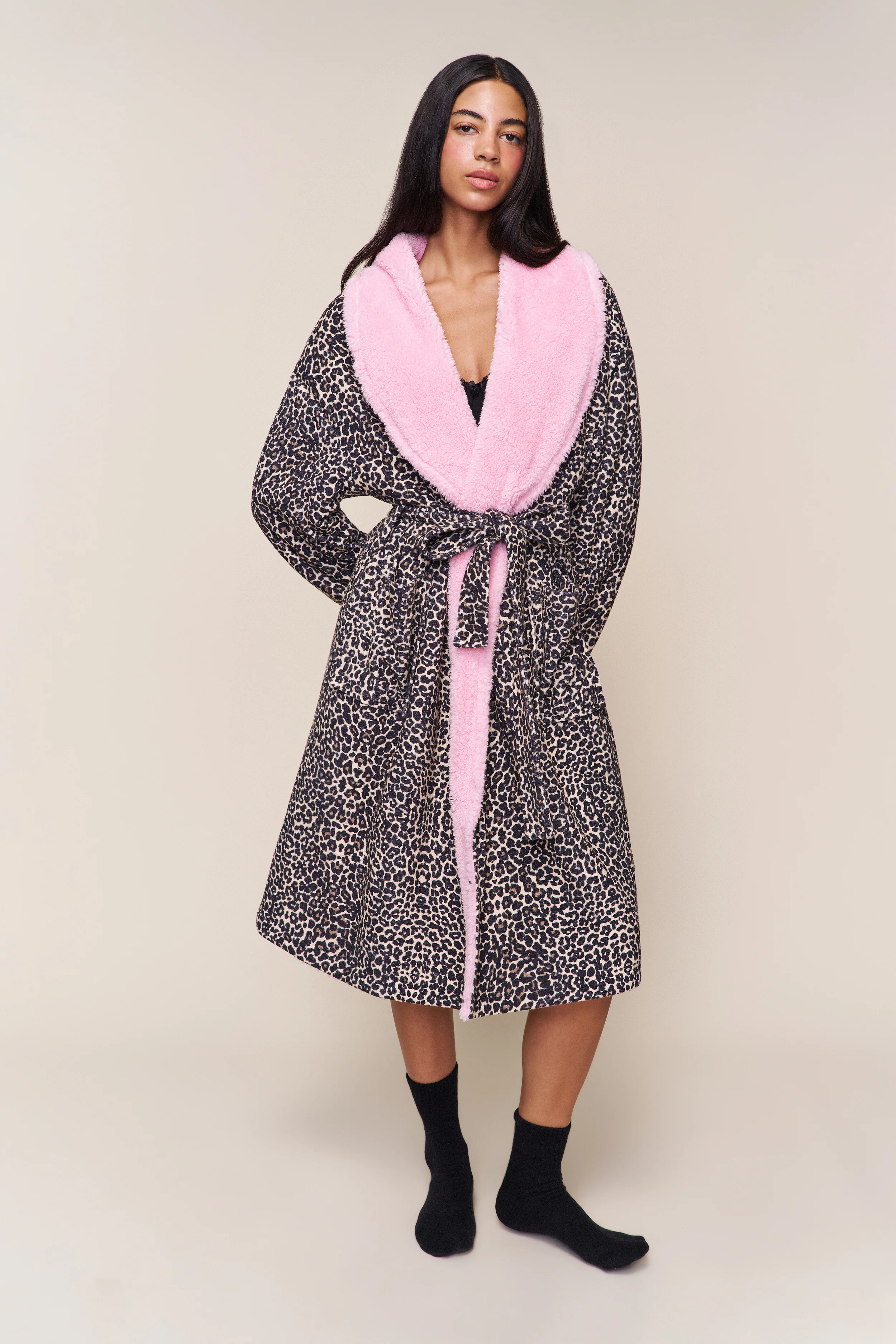 Cozy Cloud Reversible Robe - Image 2