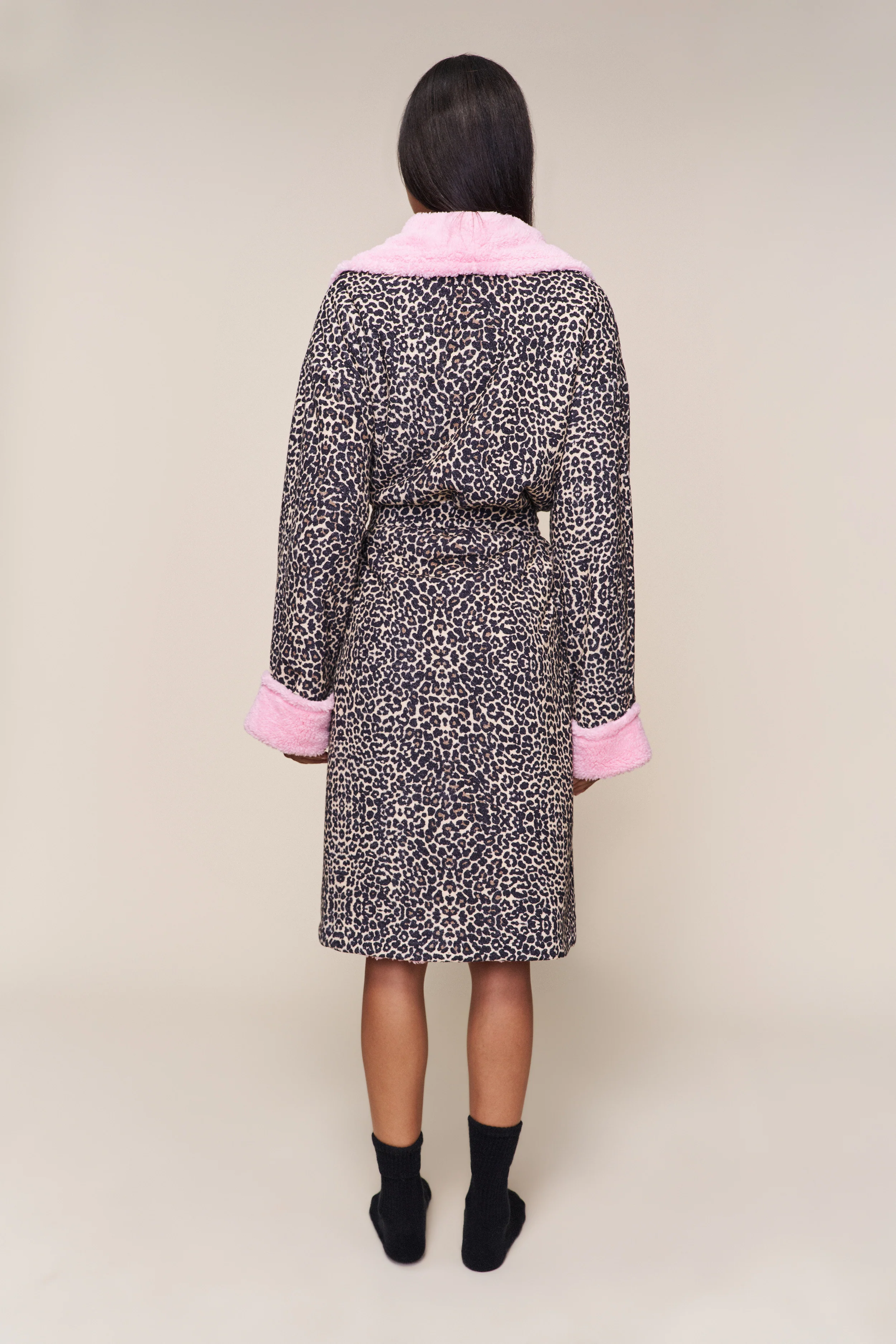 Cozy Cloud Reversible Robe - Image 8