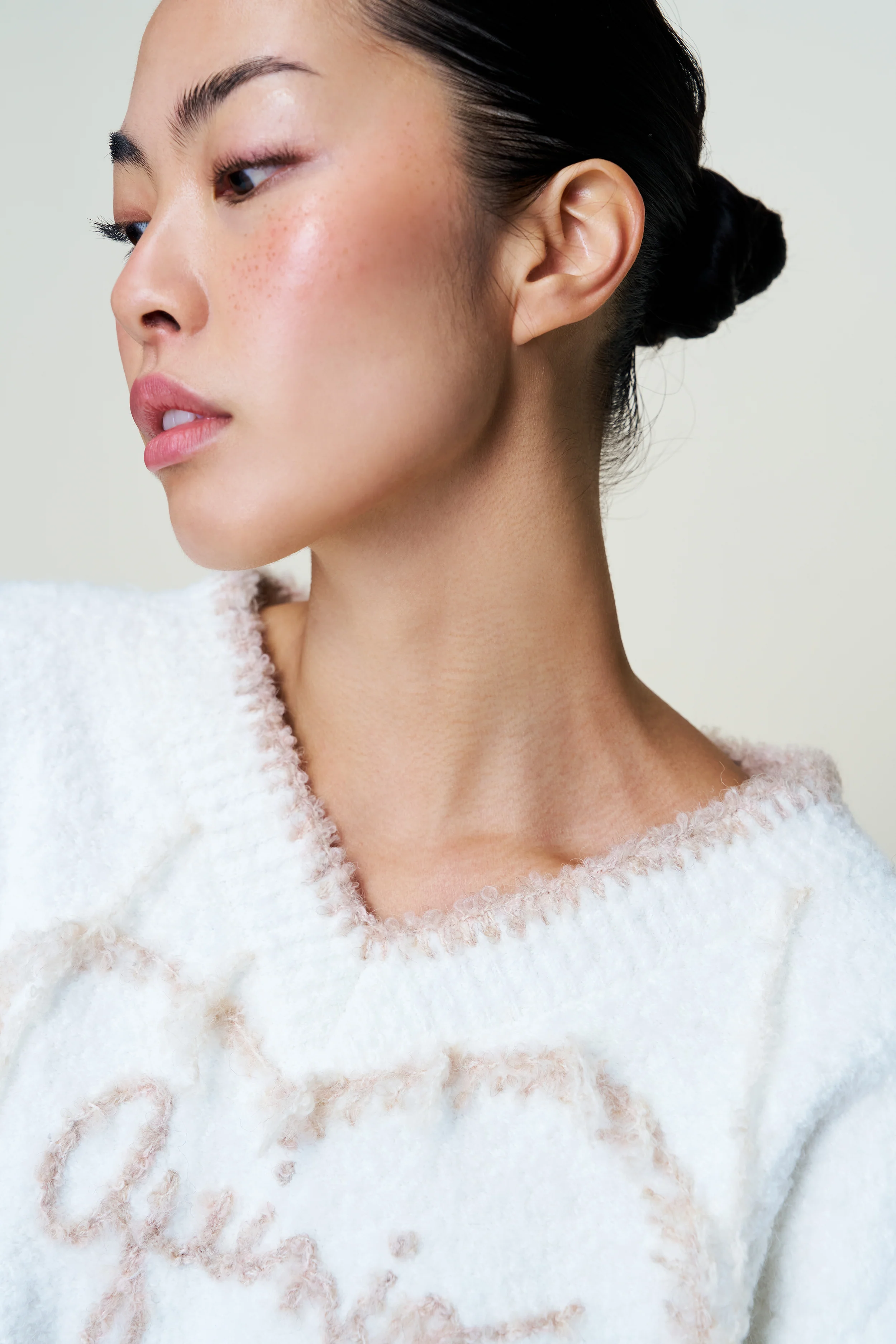 Guizio Heart Wool Sweater - Image 3