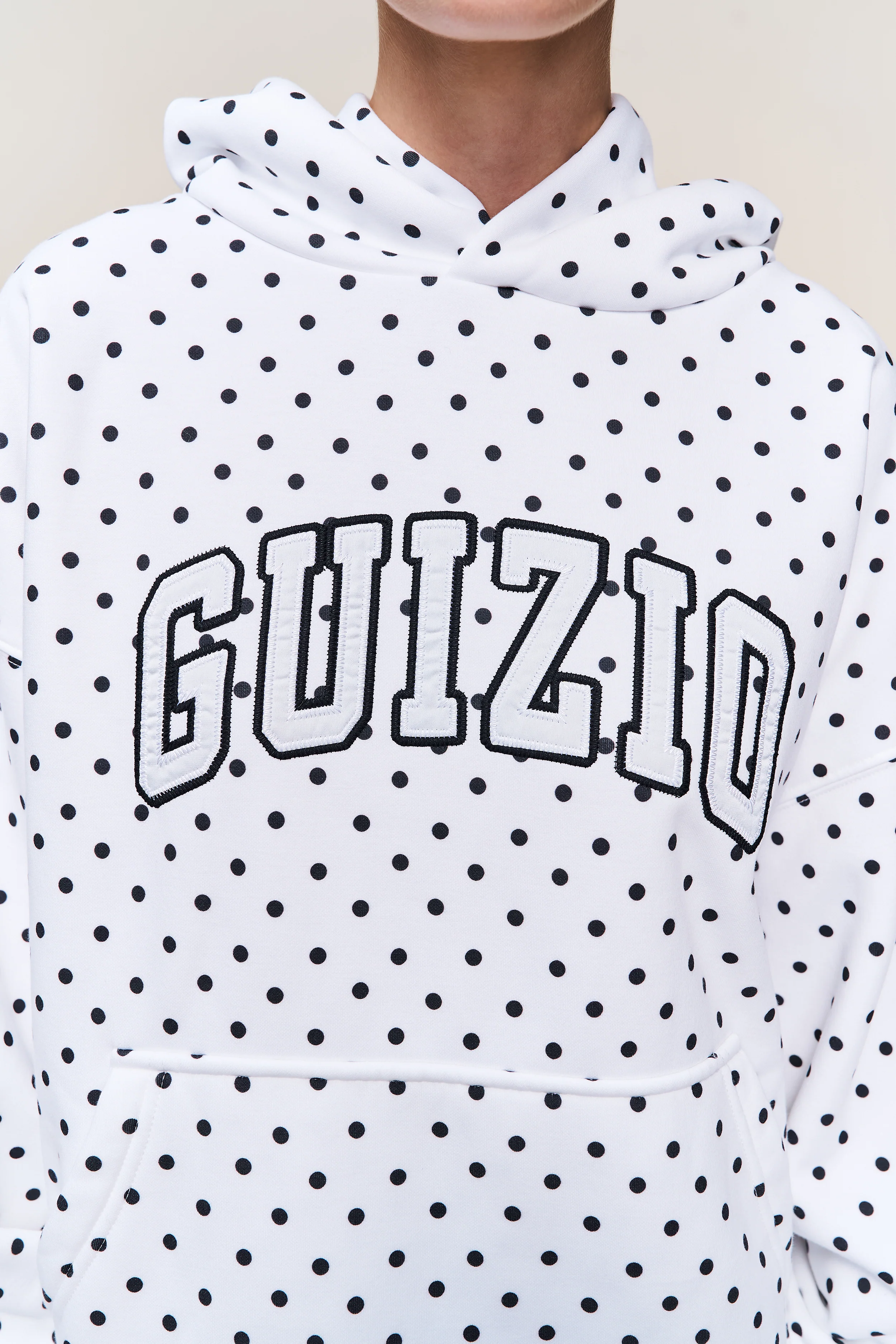 Guizio Pullover Hoodie - Image 3