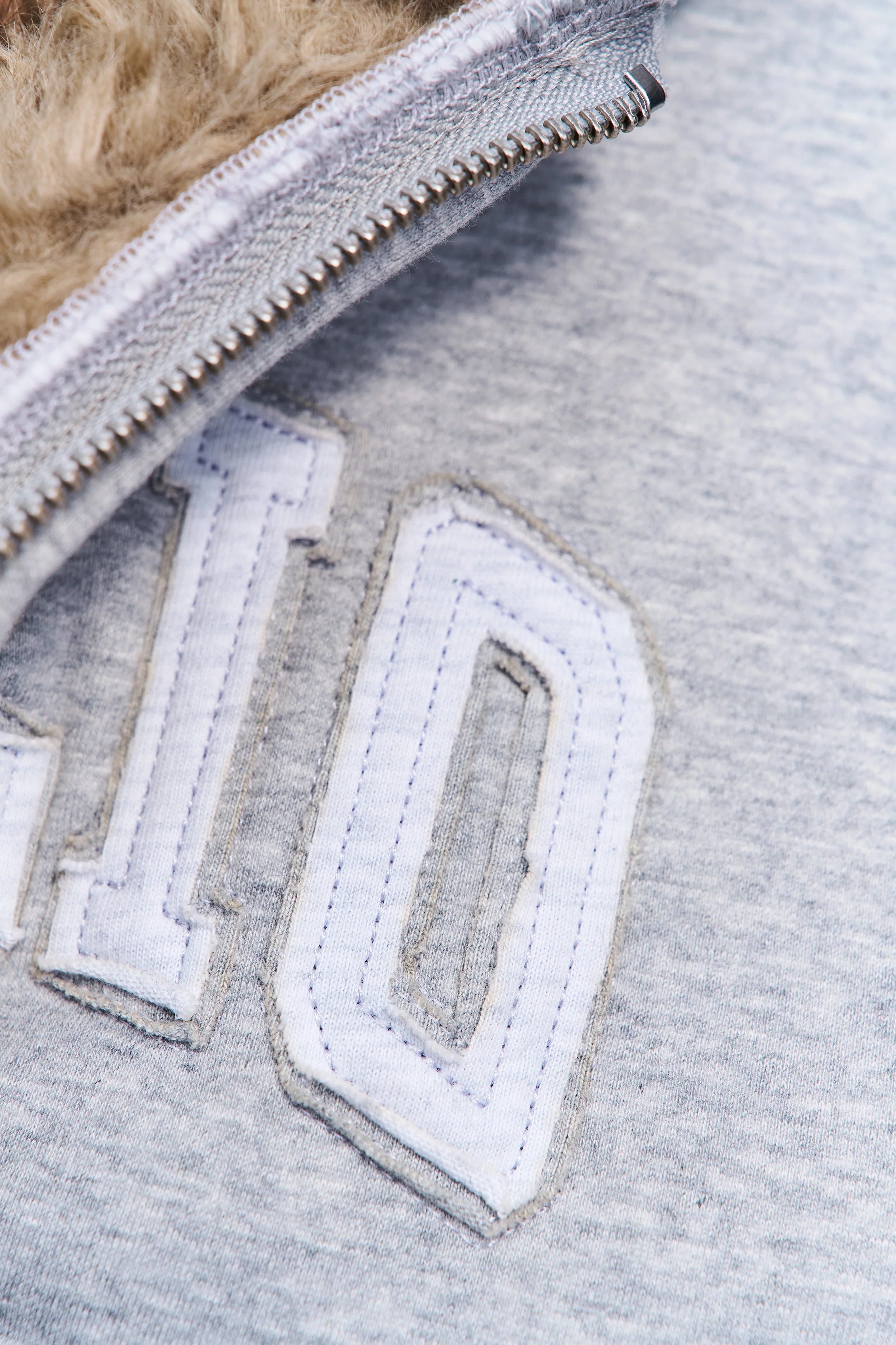 Guizio Zip Up Fitted Fur Hoodie - Image 6