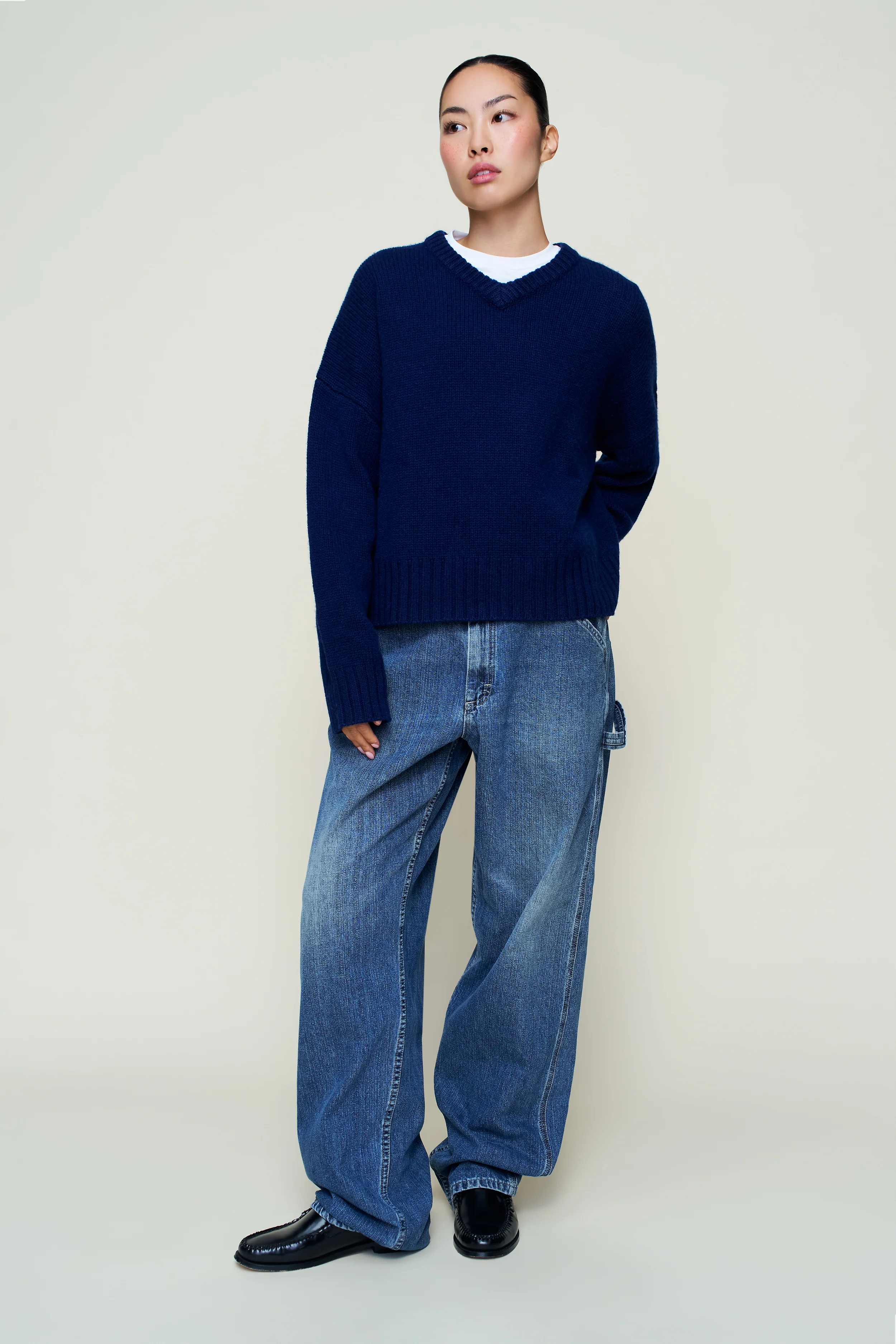 Joni Cashmere V-Neck Jumper - Image 2