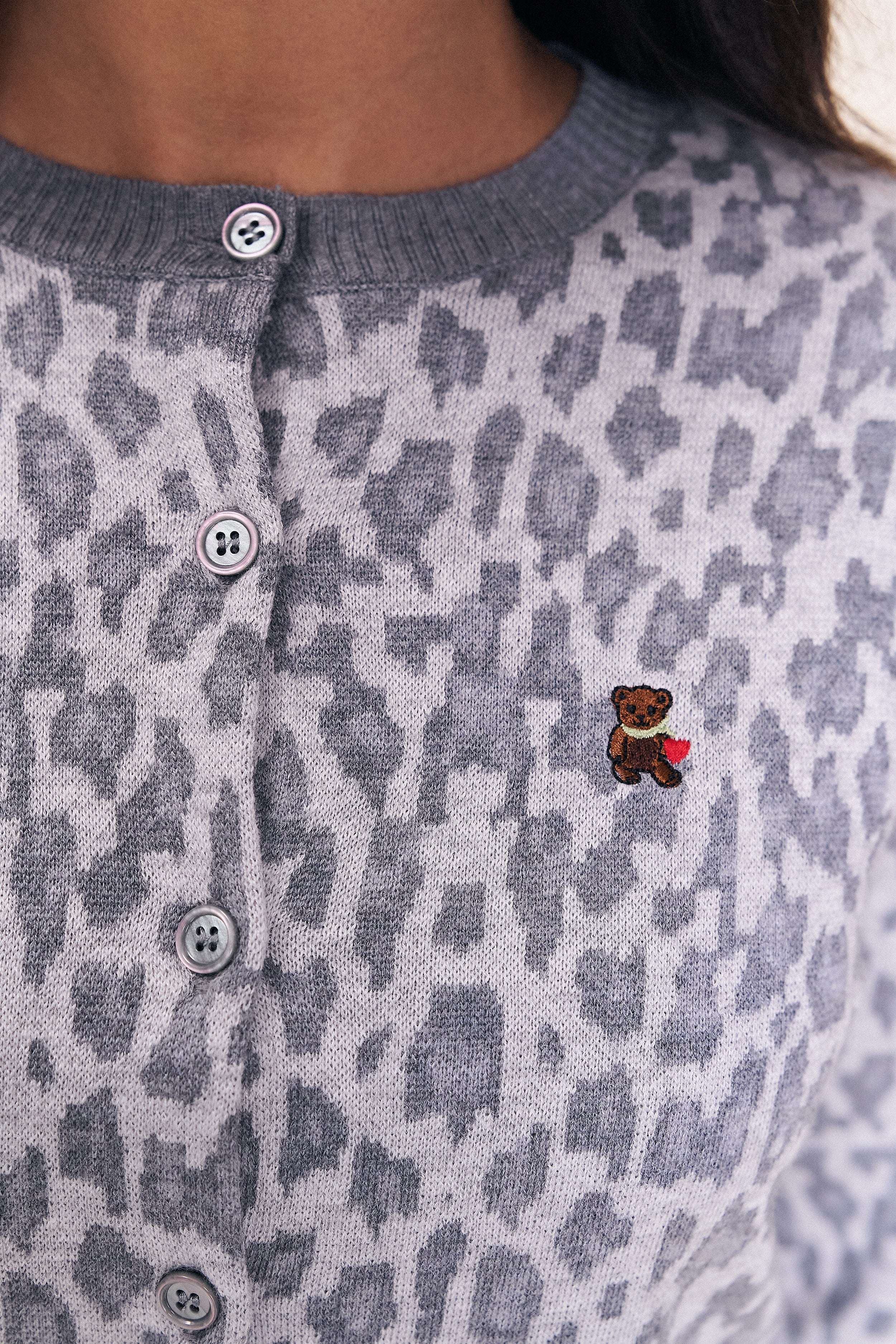 June Relaxed Wool Cardigan - Image 3