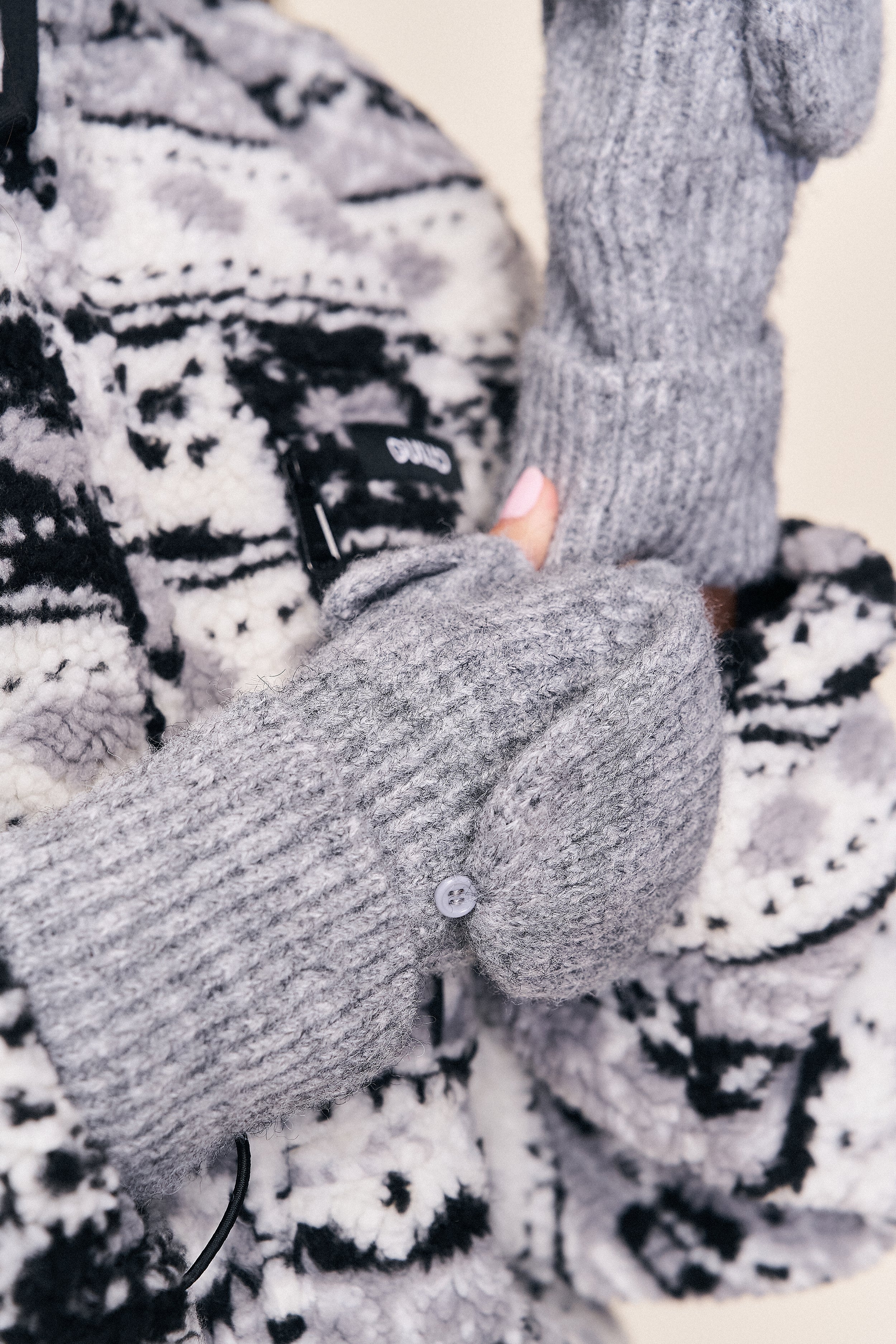 Knit Mittens - Image 3
