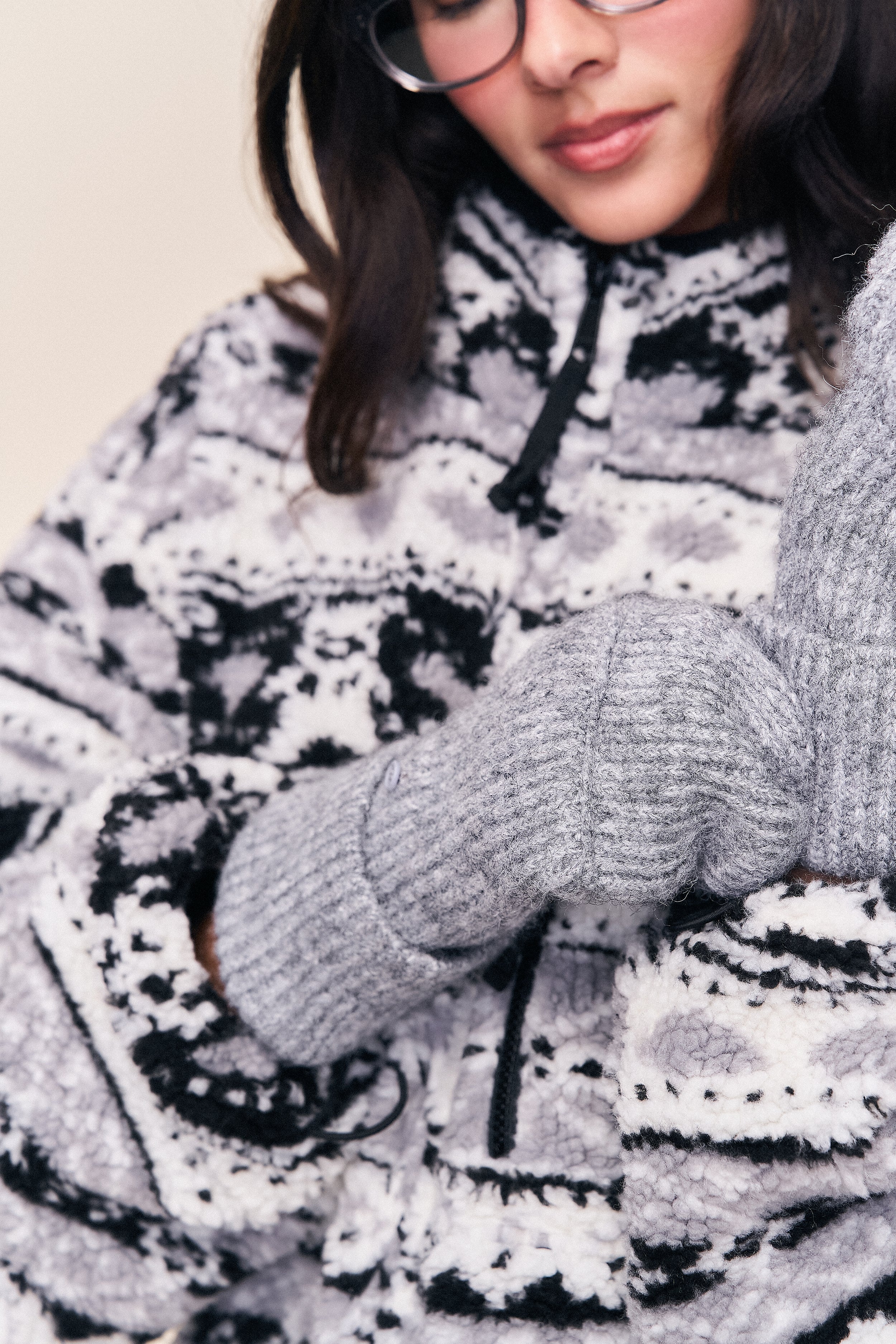 Knit Mittens - Image 4