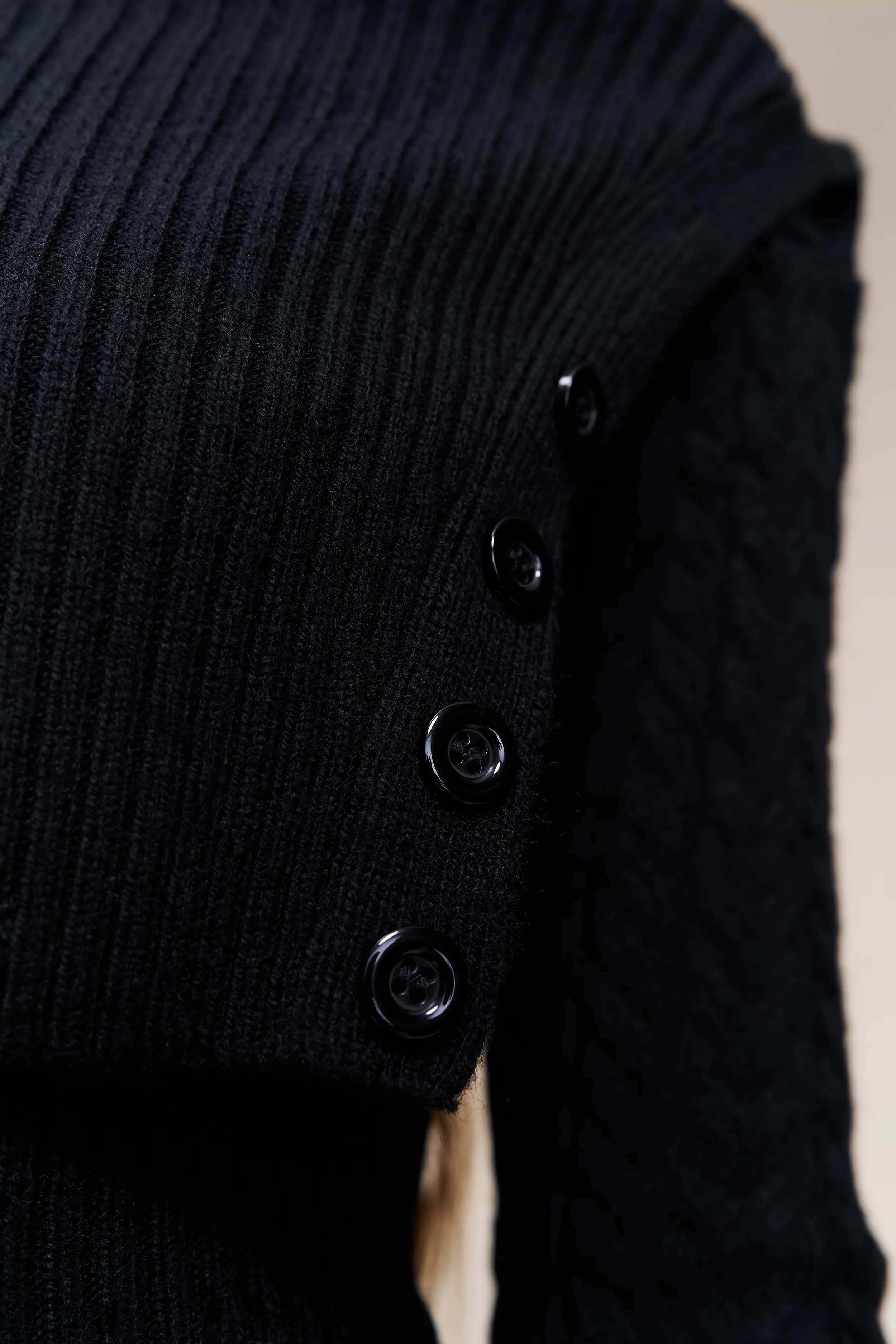Luretta Sweater - Image 5