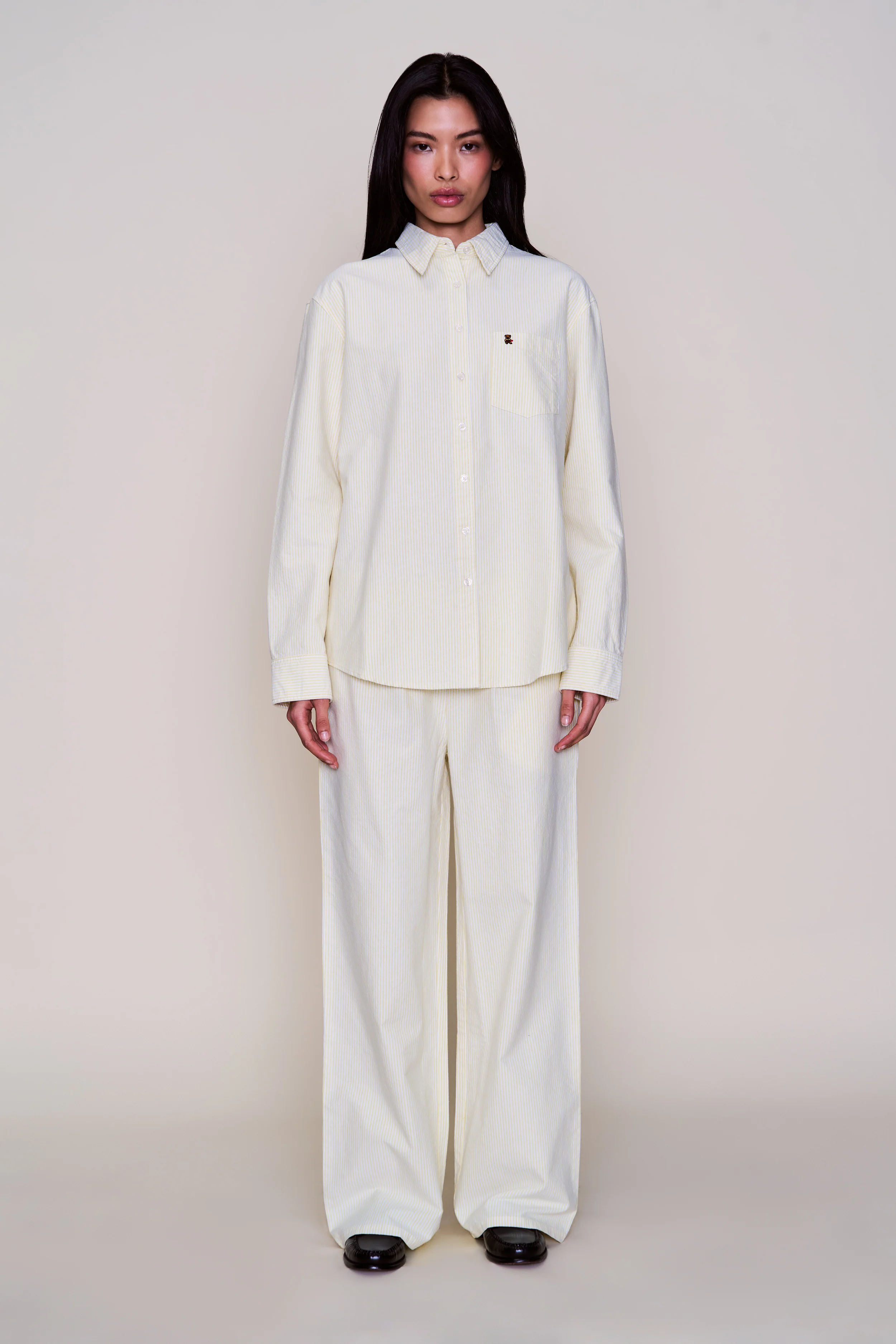 Oona Buttondown