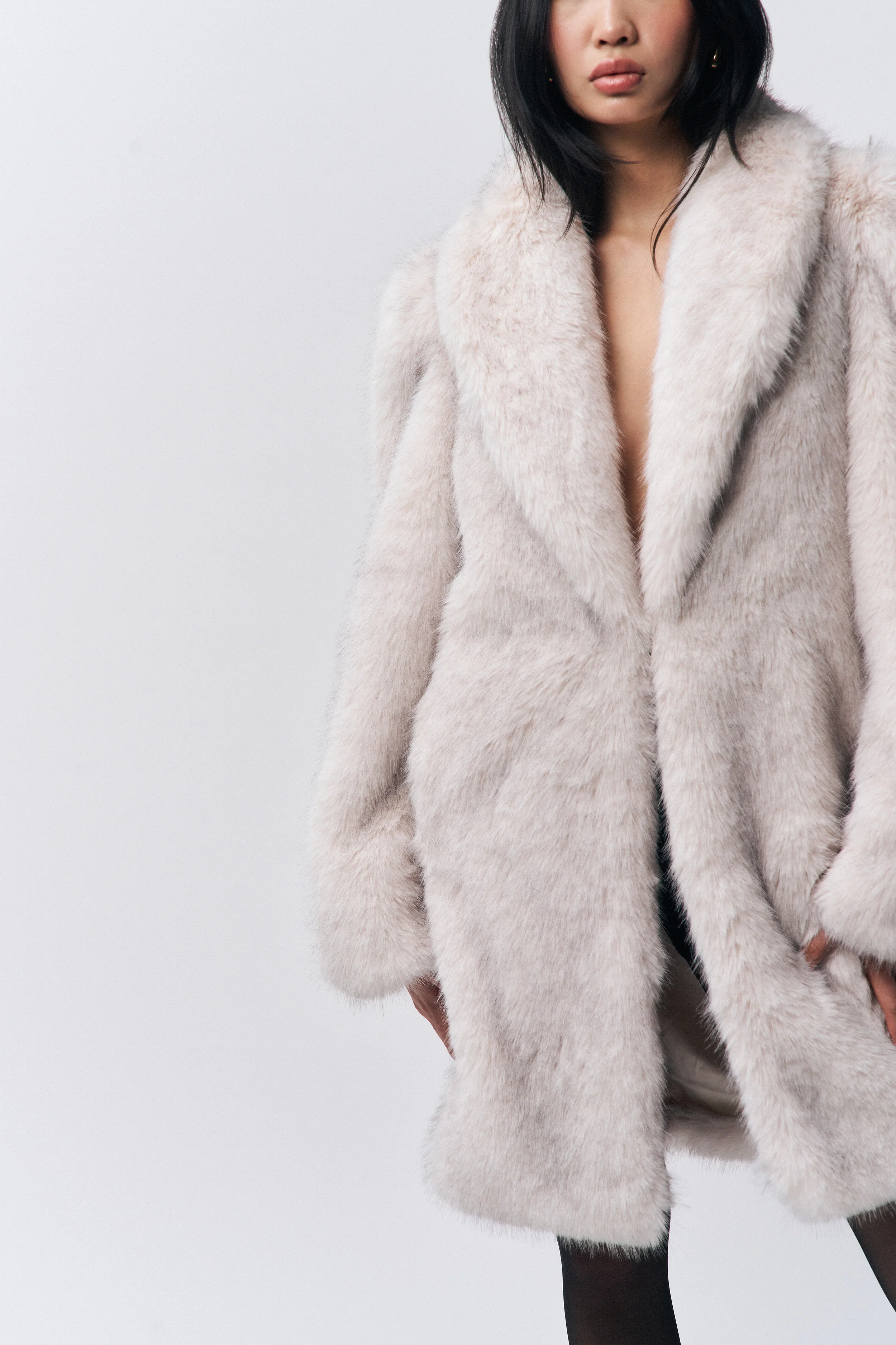 Roxie Faux Fur Coat - Image 4