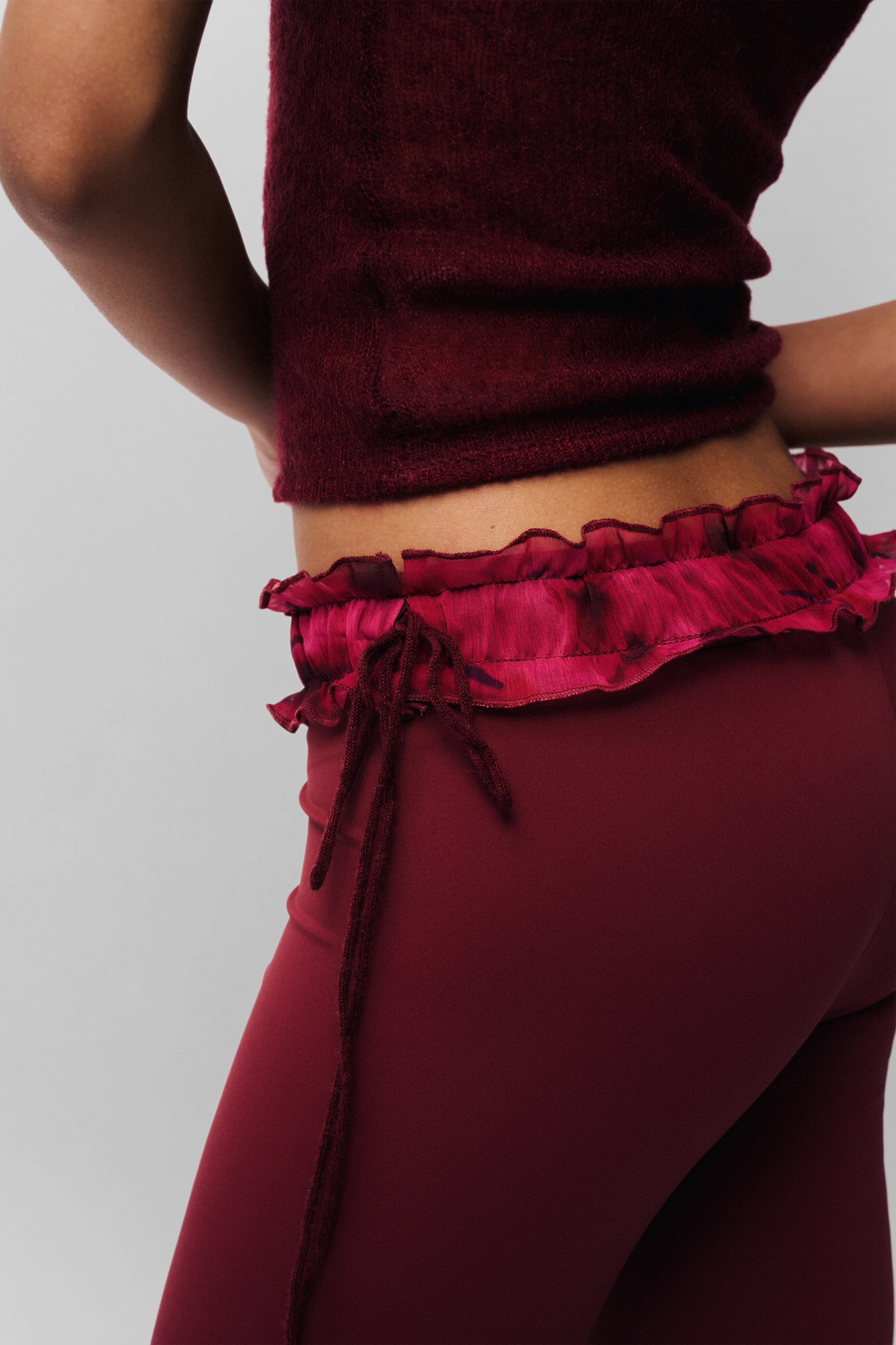 Ruched Side Tie Stretch Pant - Image 4