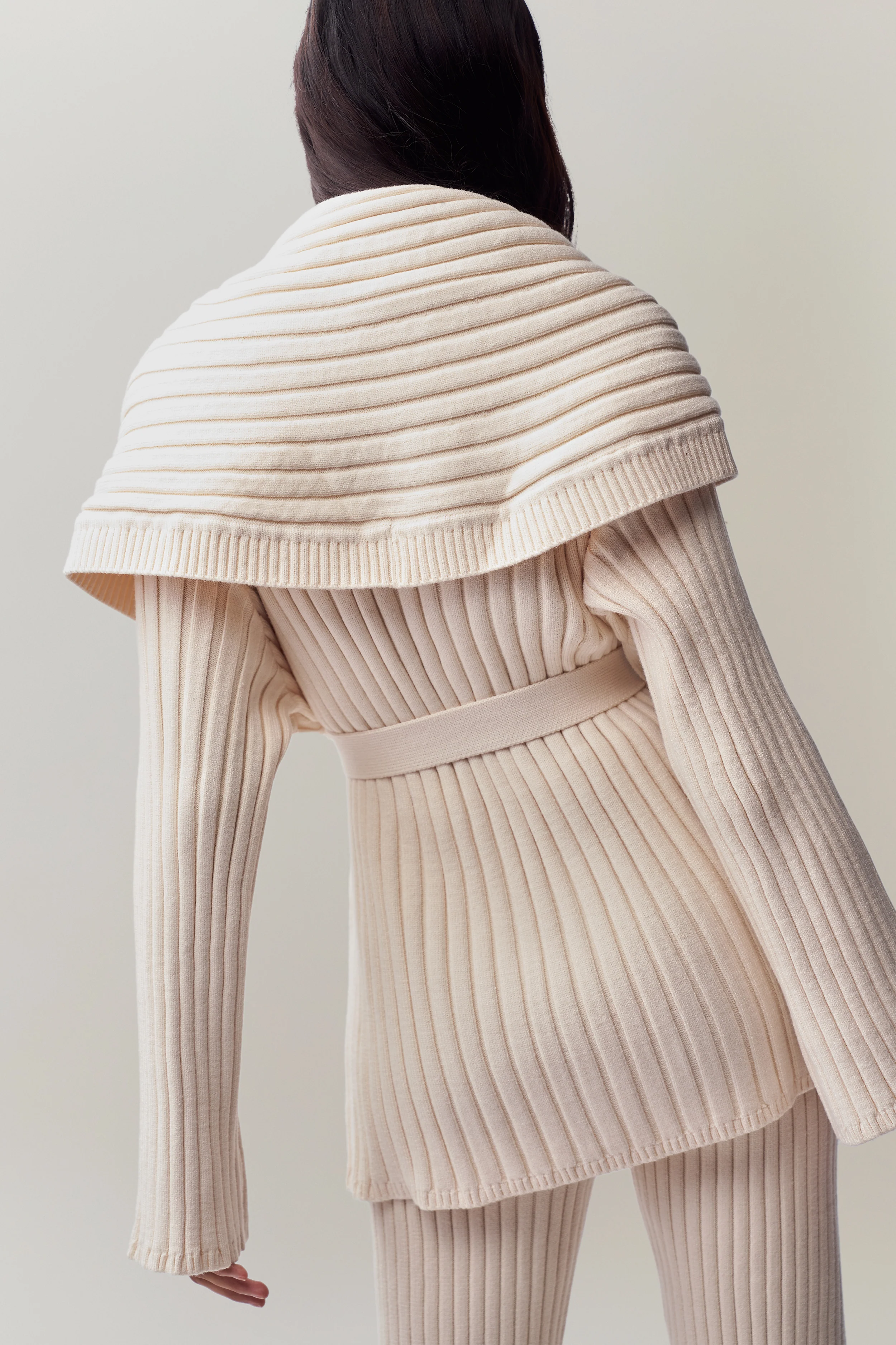 Tullia Slouchy Cardigan - Image 6