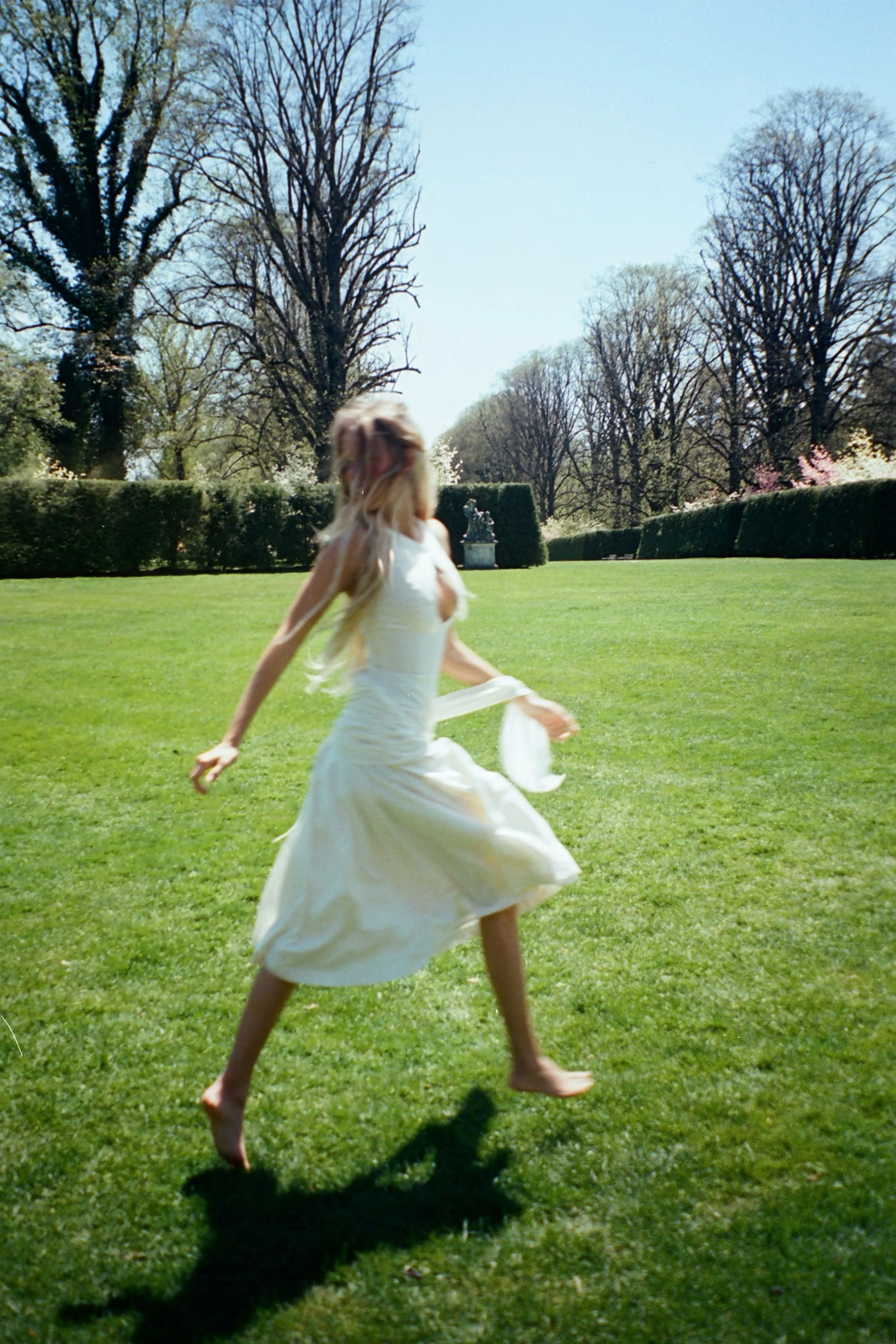Victoire Dress - Image 9
