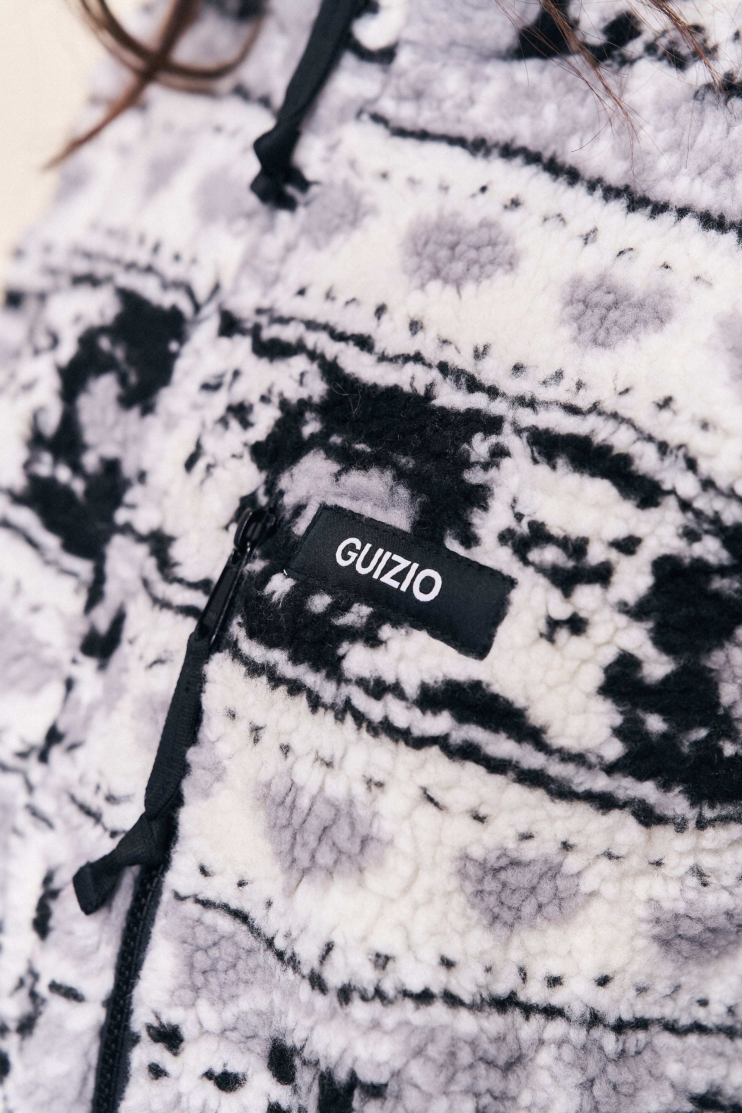 Guizio Sherpa Zip Up Jacket - Image 4
